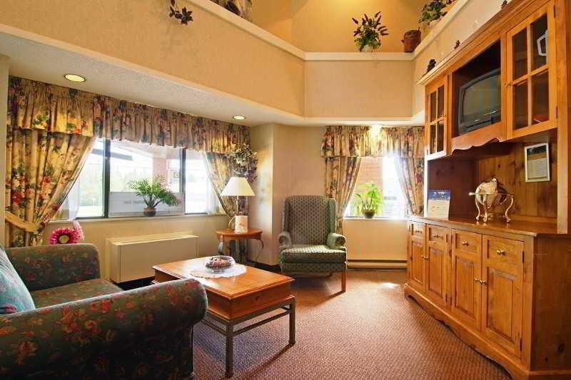 コンフォート イン ケノラ ケノーラ 部屋 写真